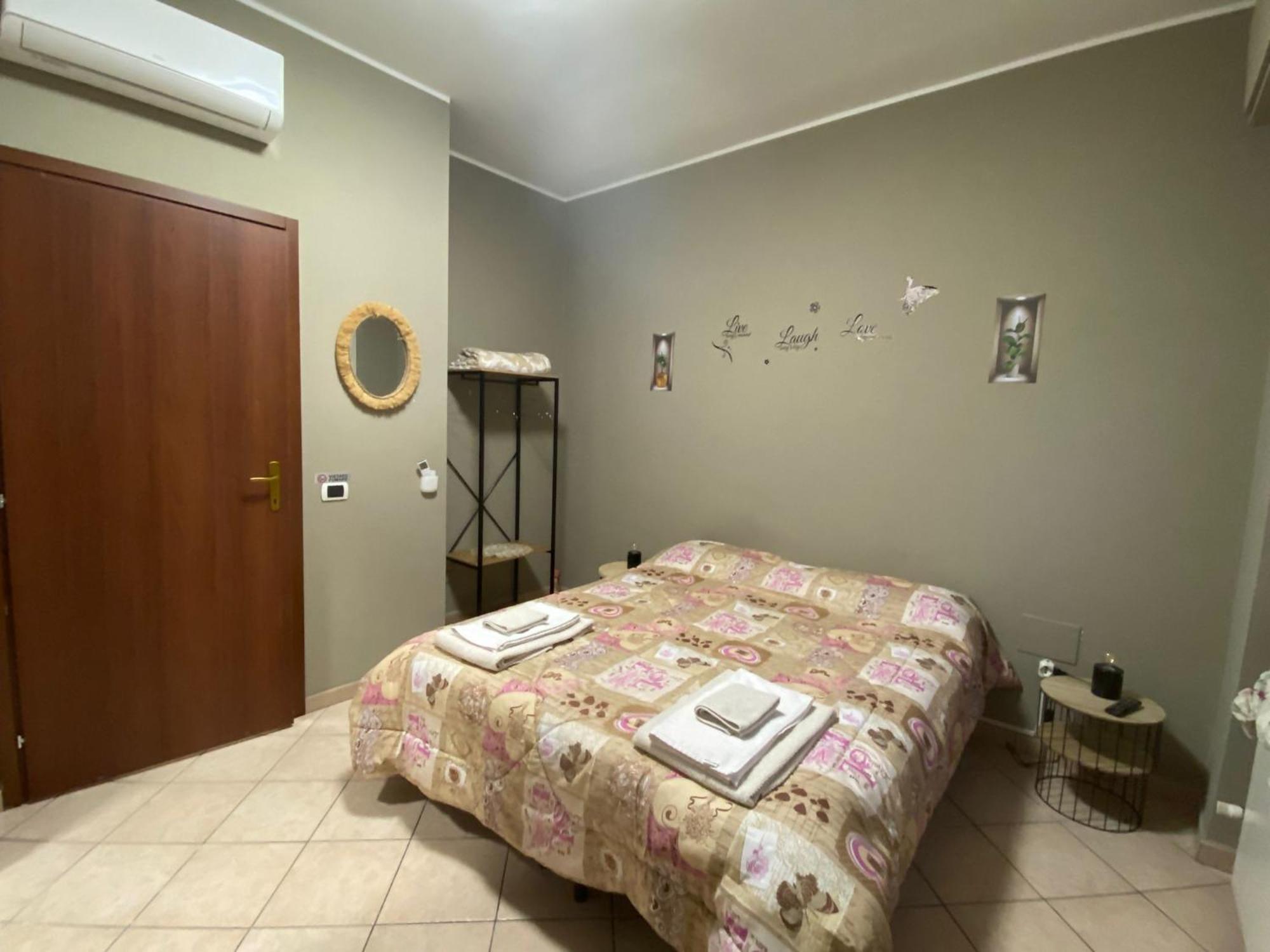 Casa Giulia Forum Assago M2 M1 Milano Centro Corsico Exterior photo